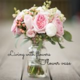 ダイソー・セリアの花瓶で花を飾ろう。場所を取らないおしゃれな一輪挿しが素敵すぎる！