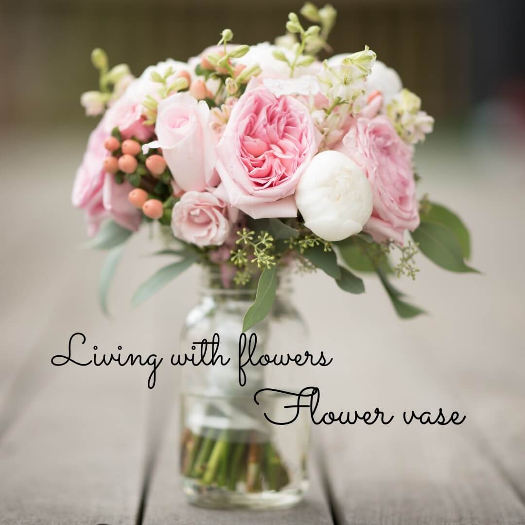 ダイソー セリアの花瓶で花を飾ろう 場所を取らないおしゃれな一輪挿しが素敵すぎる いたわる